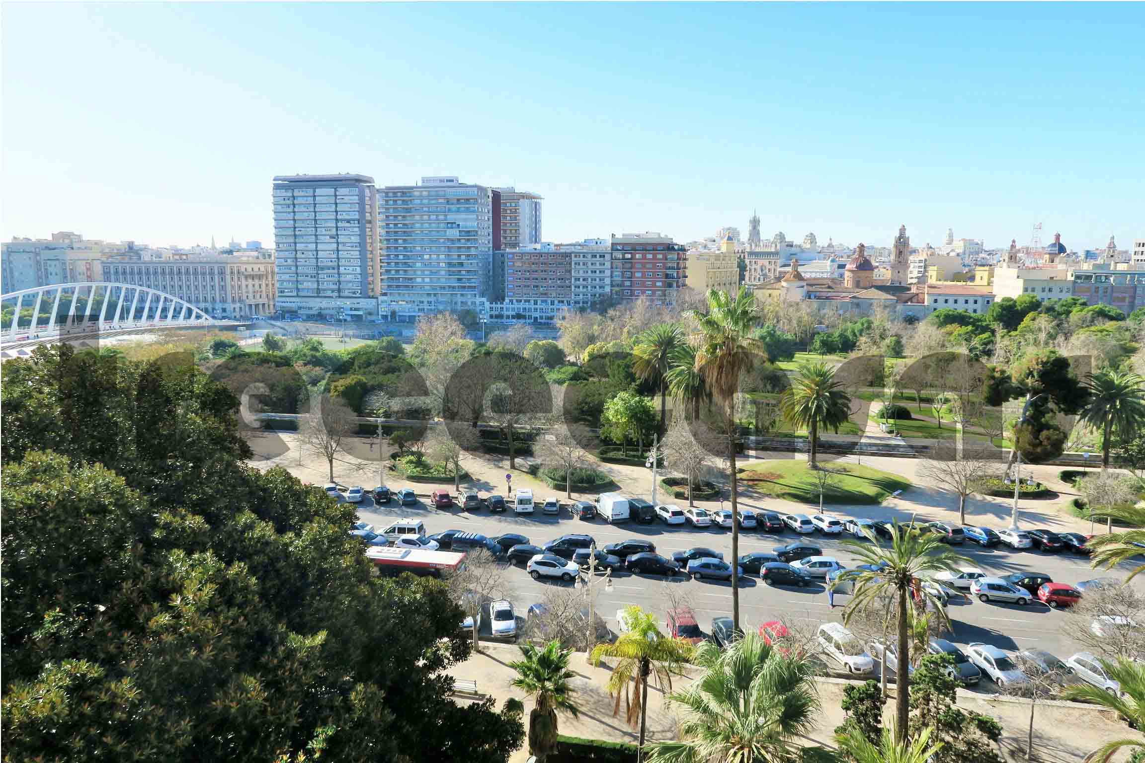 Piso lujo-alameda